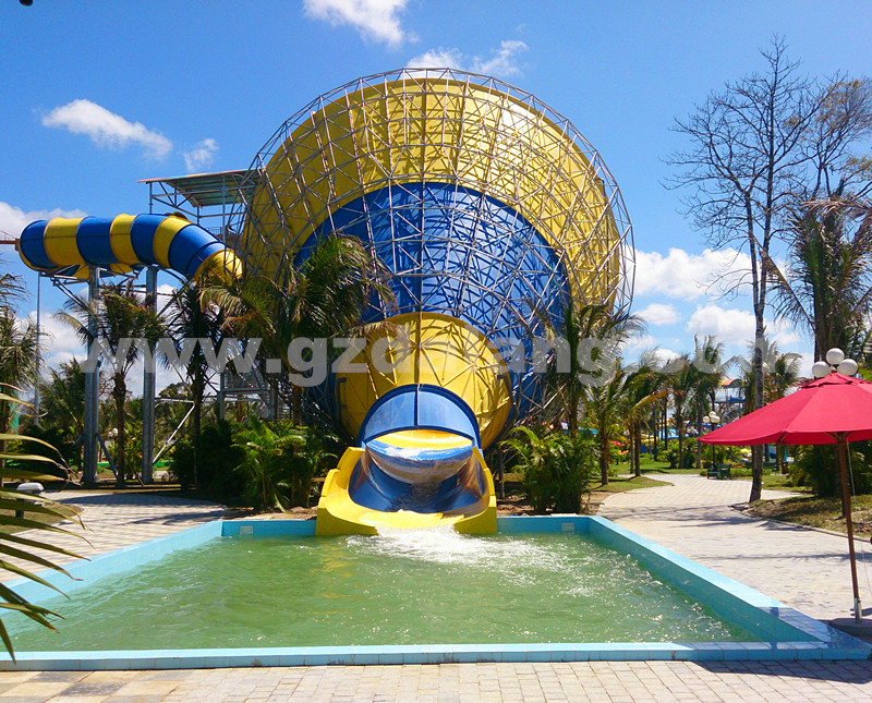 Large bowl-style thrill slide at Vinpearl Land Phu Quoc Water Park