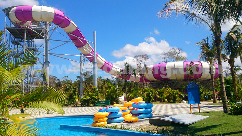 Family raft and spiral slides at Vinpearl Land Phu Quoc Water Park