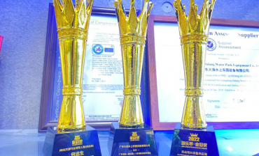 Congratulations to Dalang Water Park for Winning the Golden Crown Award for the Seventh Consecutive Year!