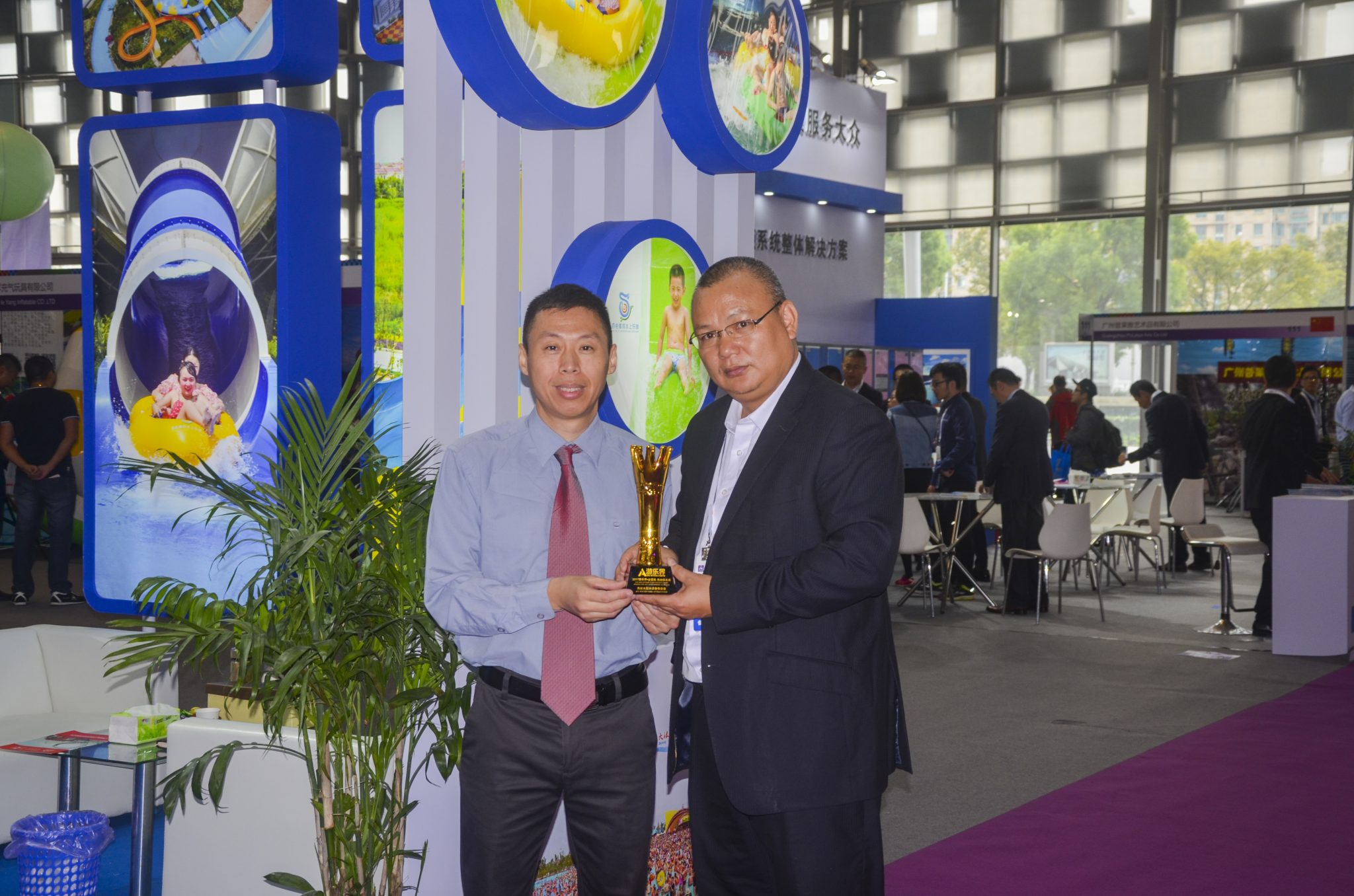 water slide manufacturer