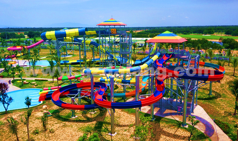 Overview of the water slides at Vinpearl Land Nam Hoi An in Vietnam